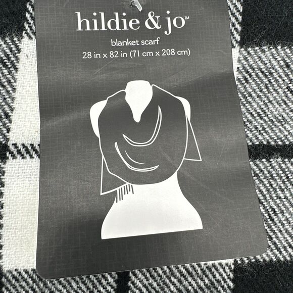 NEW Hildie & Jo  White Black Plaid Scarf Blanket 28” x 82” NWT Winter Warm - Picture 3 of 4